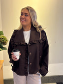 YASELSIA LS SHORT TRENCHCOAT - COFFEE BEAN
