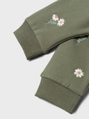 NBFNOWA SWEAT PANT BRU MULLED BASIL