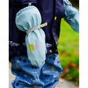 REGNVOTT BARN-TOLVMETERSKOGEN BRIS