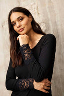 VIVIAN BLOUSE - BLACK