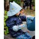 REGNVOTT BARN-TOLVMETERSKOGEN BRIS