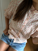 VISTEPA S/S TOP - CLOUD DANCER/SMALL PINK FLOWERS